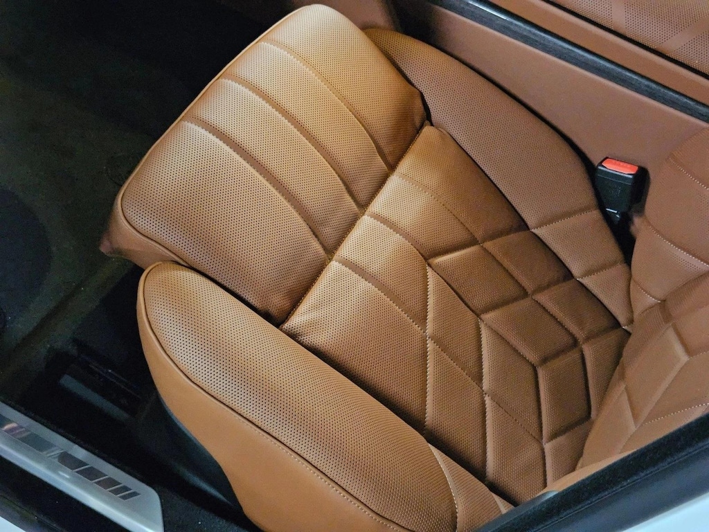 New 2026 BMW 740i Sedan