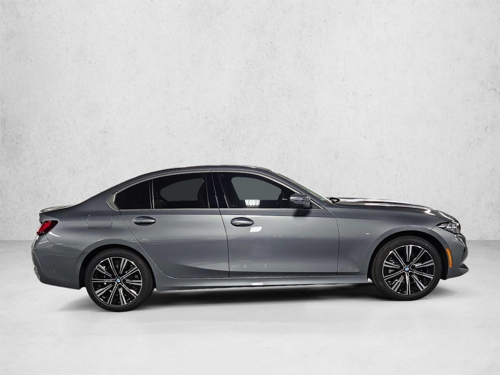 New 2026 BMW 330i Sedan