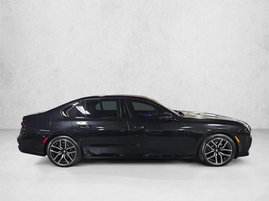 New 2026 BMW 760i xDrive Sedan