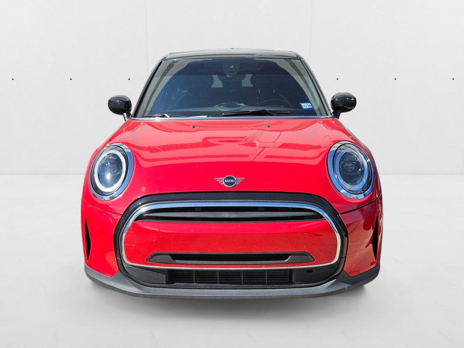 2022 Mini Cooper 4 Door Hardtop photo 2