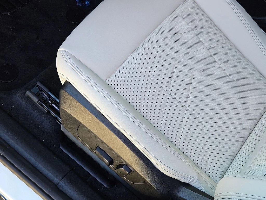 New 2026 BMW X1 xDrive28i SUV