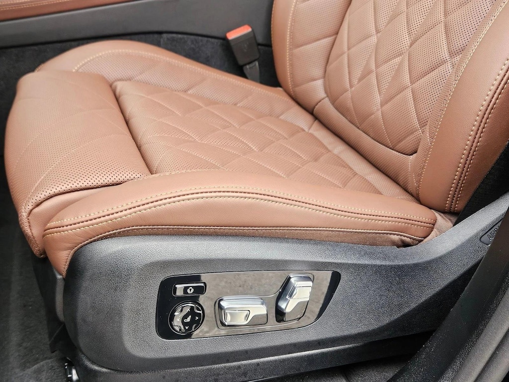 New 2026 BMW X5 sDrive40i SUV