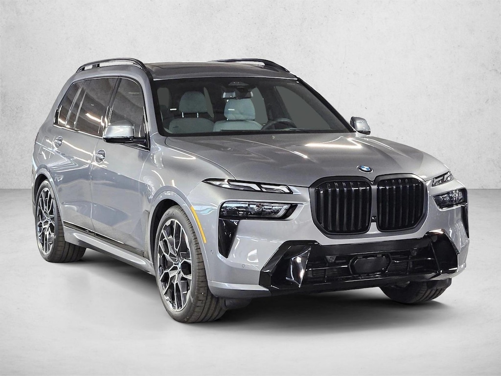 New 2026 BMW X7 xDrive40i SUV
