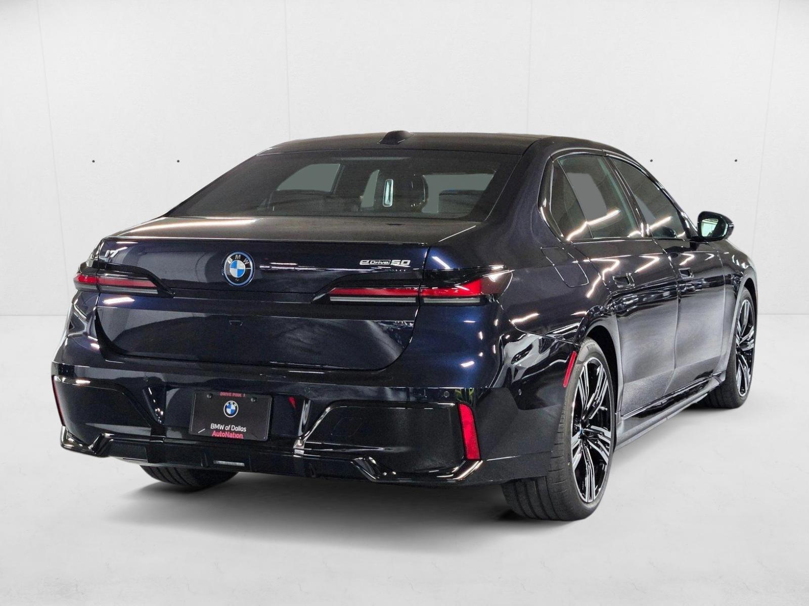 2025 BMW i7 50 - Photo 5