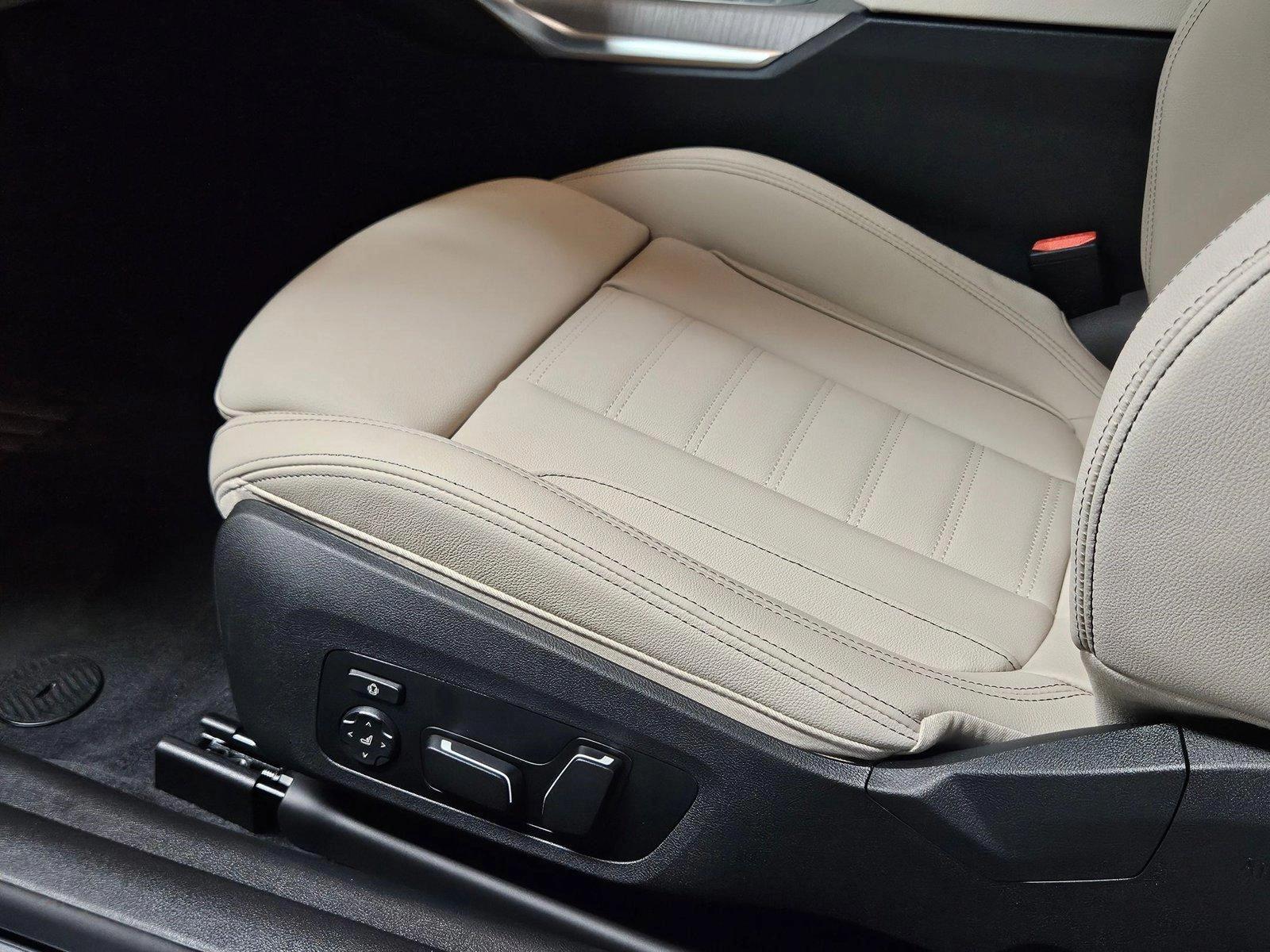 2026 Bmw 430i Coupe photo 4