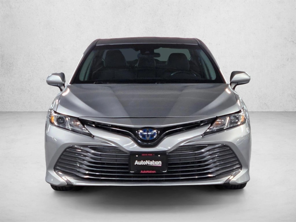 Used 2019 Toyota Camry Hybrid LE Sedan