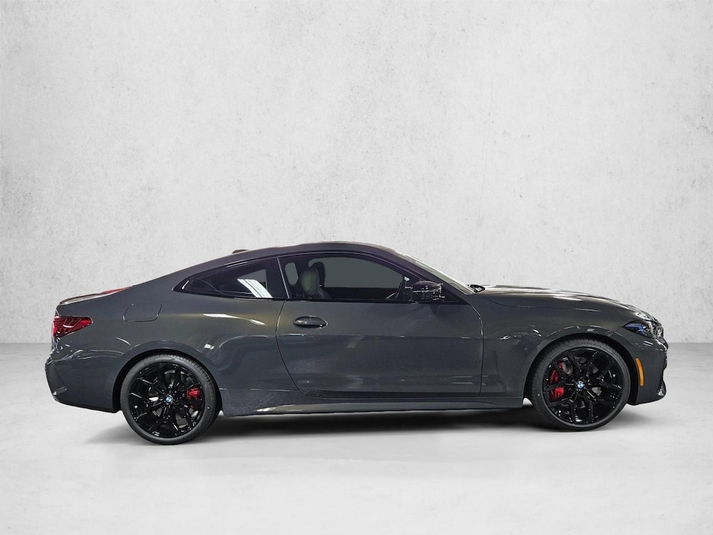 New 2026 BMW M440i Coupe