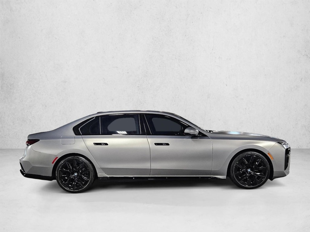 Certified 2023 BMW 760i xDrive Sedan