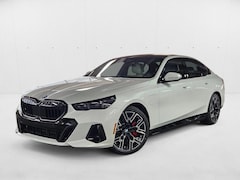 2026 BMW 550e xDrive Sedan