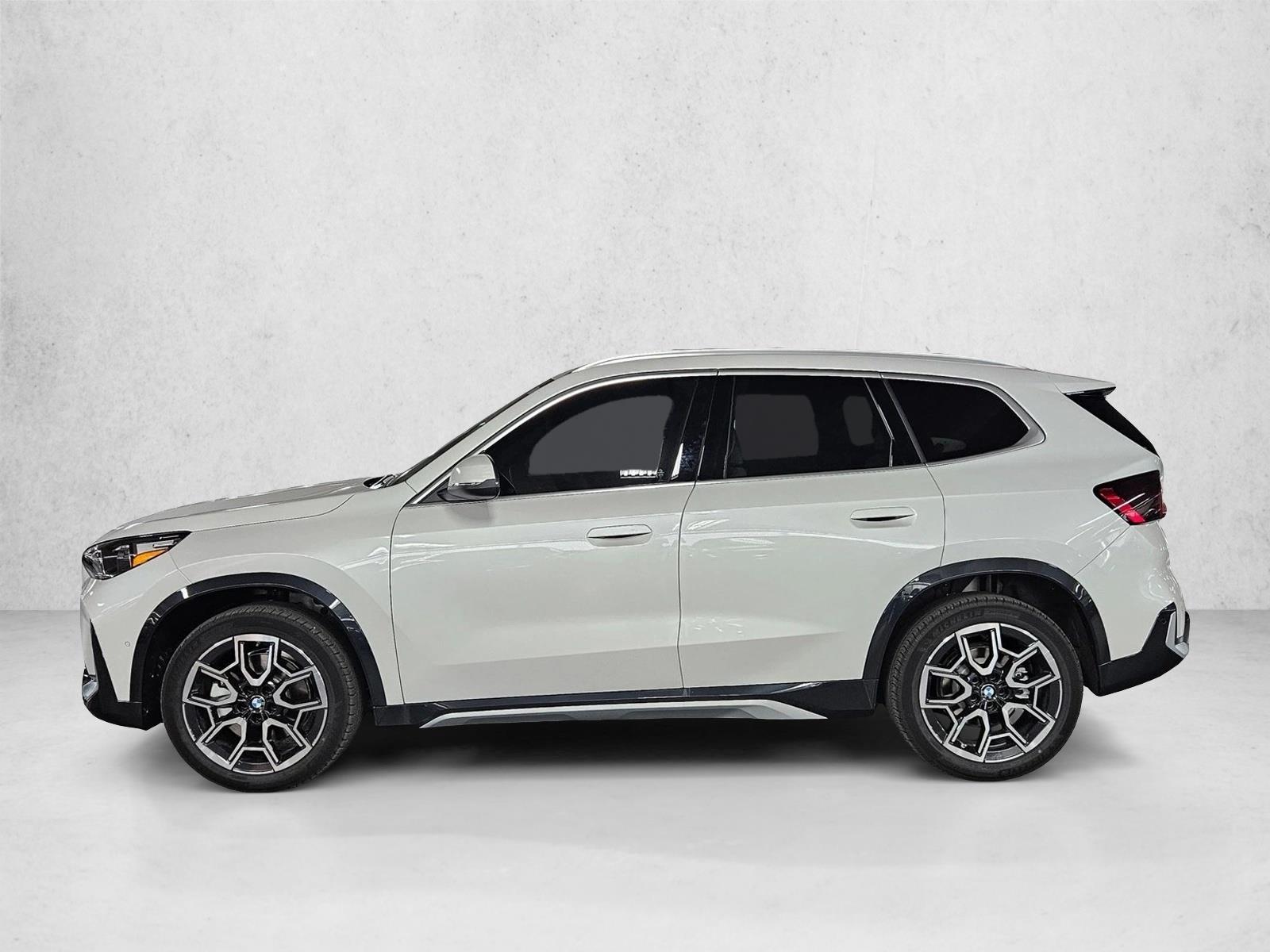 2026 BMW X1 28i - Photo 8