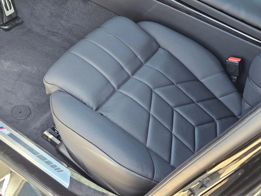 New 2026 BMW i7 xDrive60 Sedan