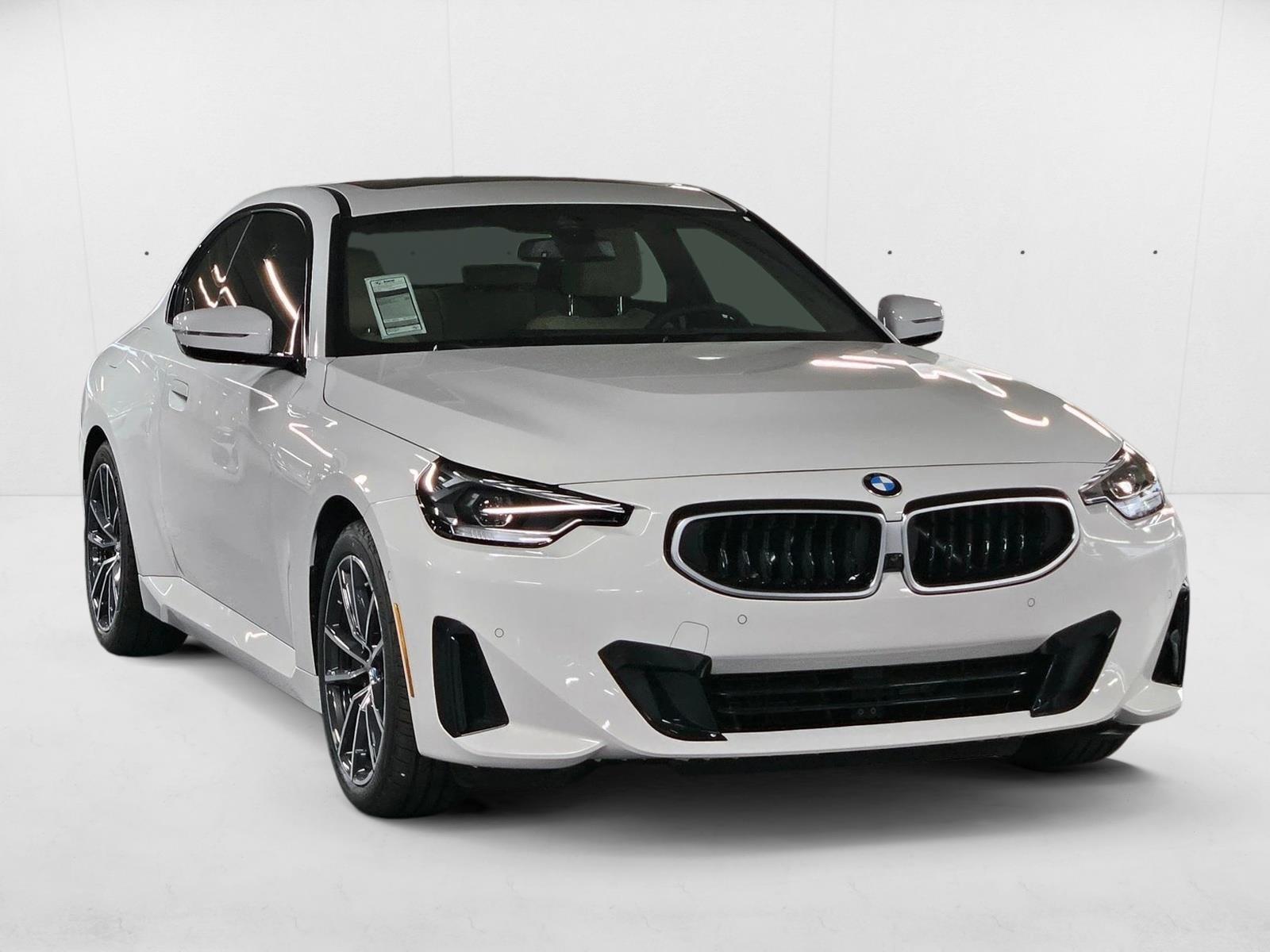 2025 Bmw 230i photo 3