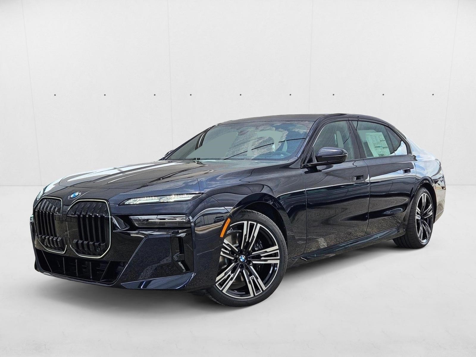 2025 BMW 7 Series 760i's photo