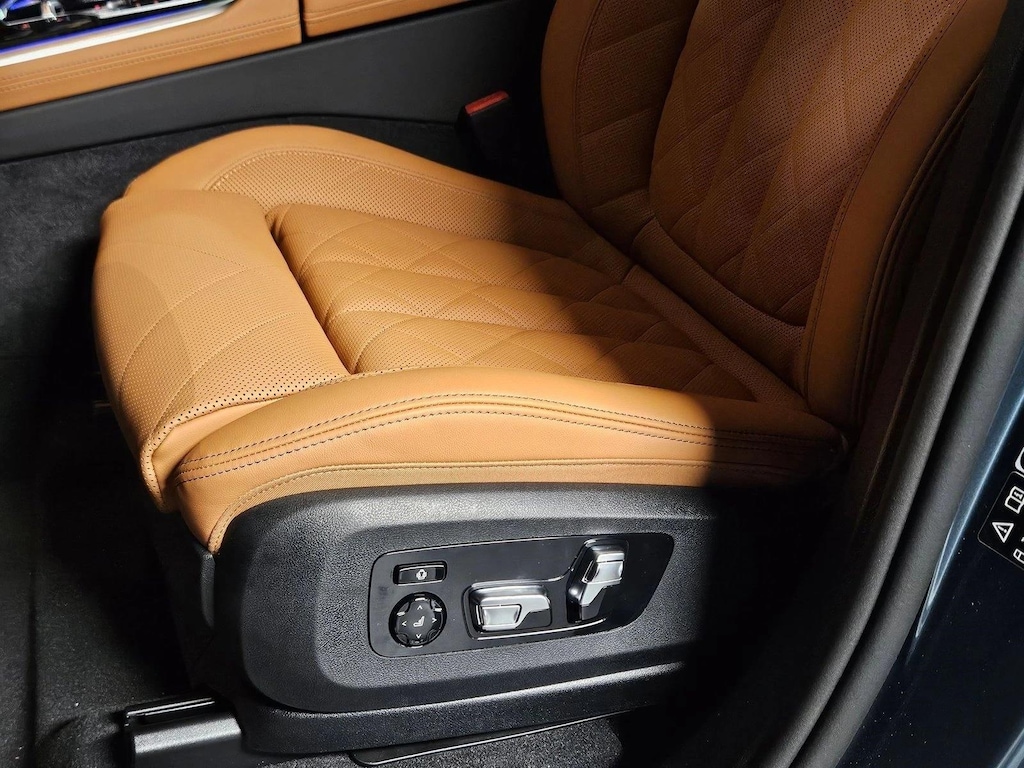 New 2026 BMW X5 xDrive40i SUV