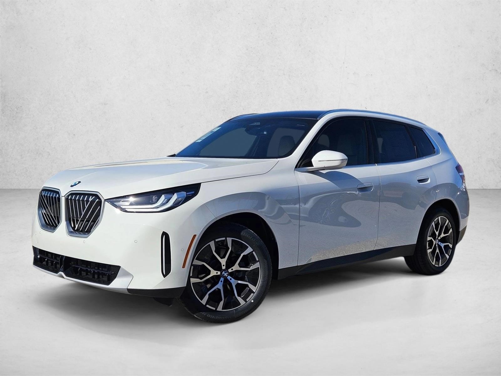 2026 BMW X3 30's photo