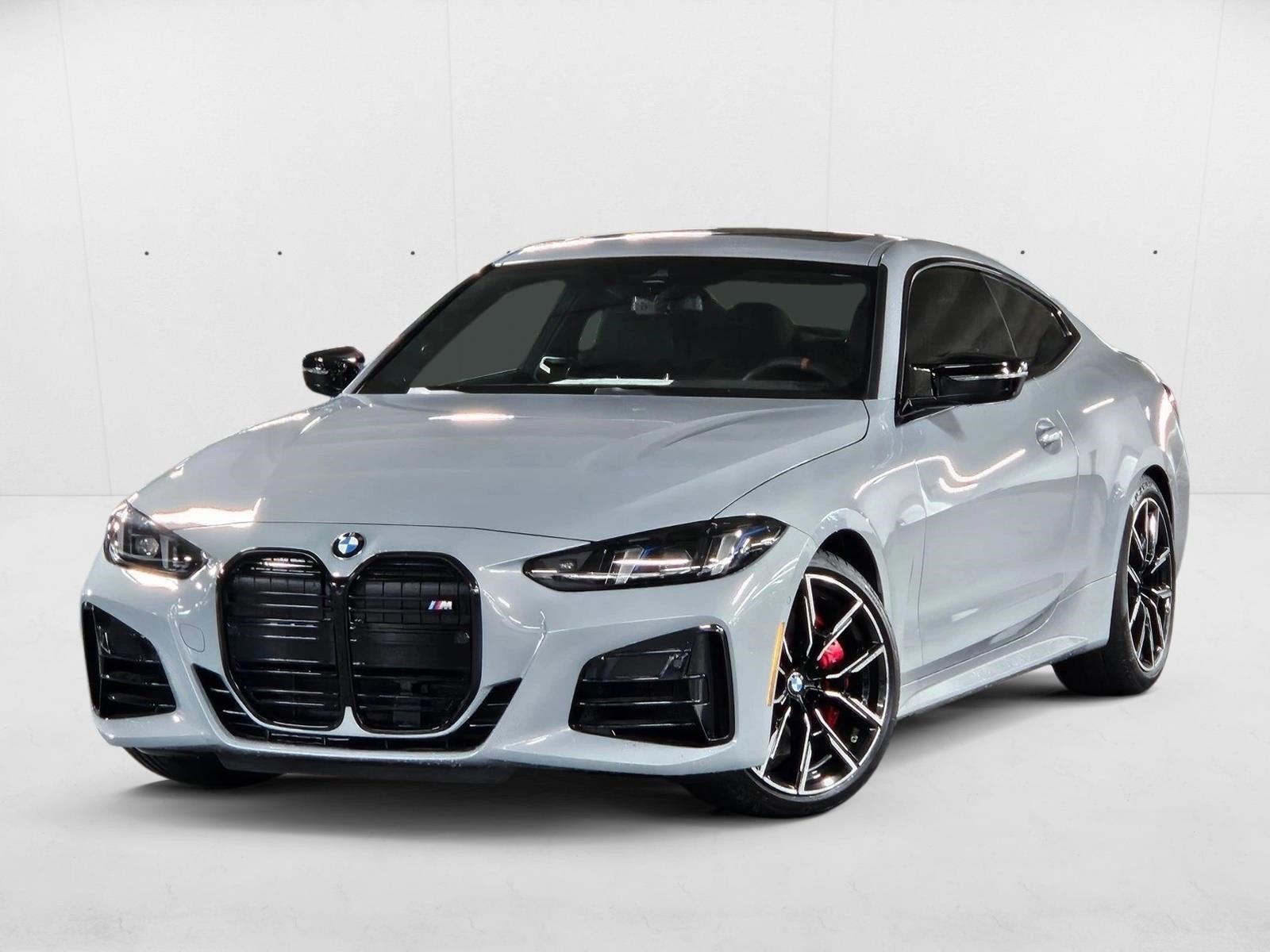 2025 BMW 4 Series M440i's photo