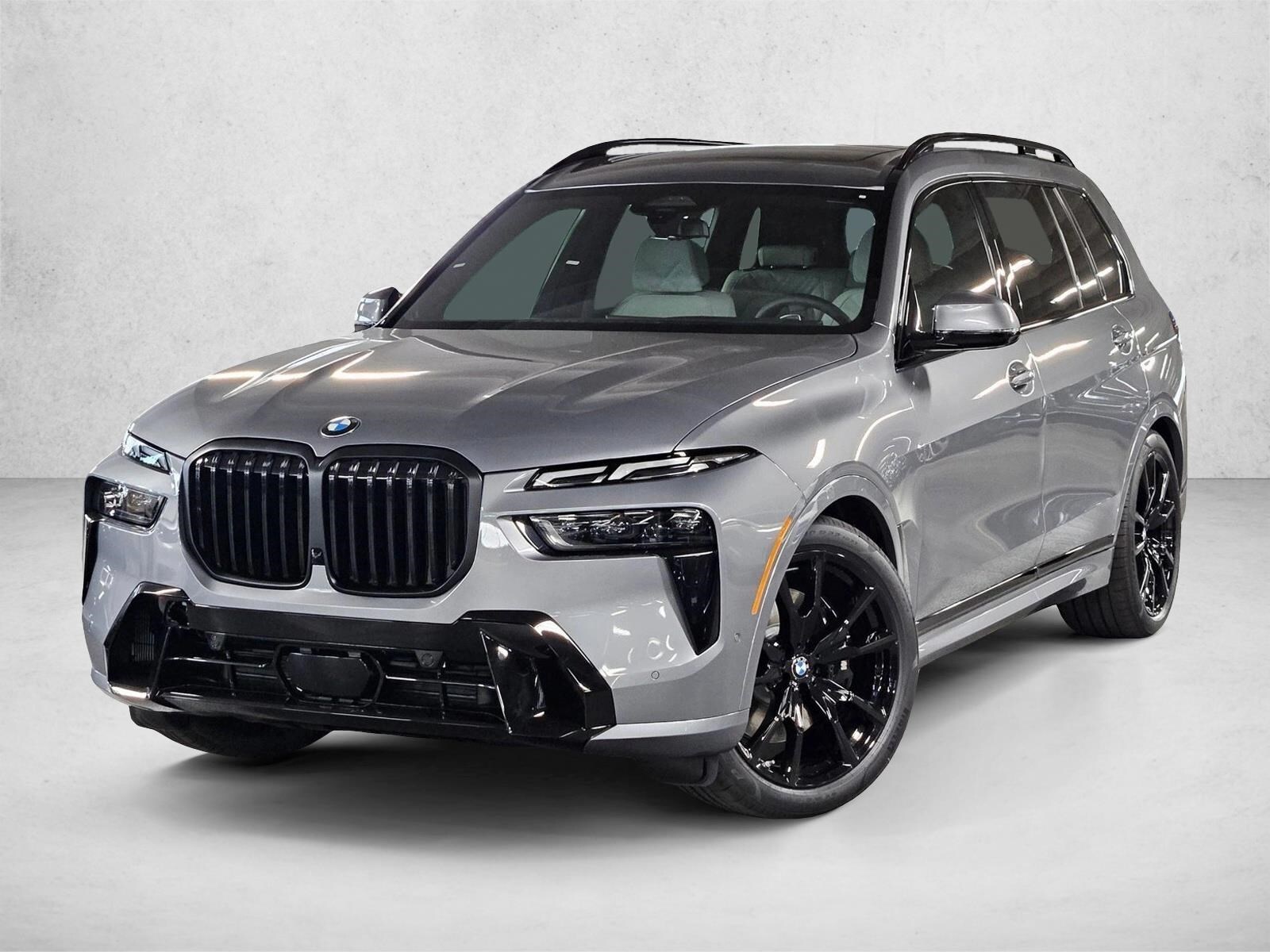 2026 BMW X7 40i's photo