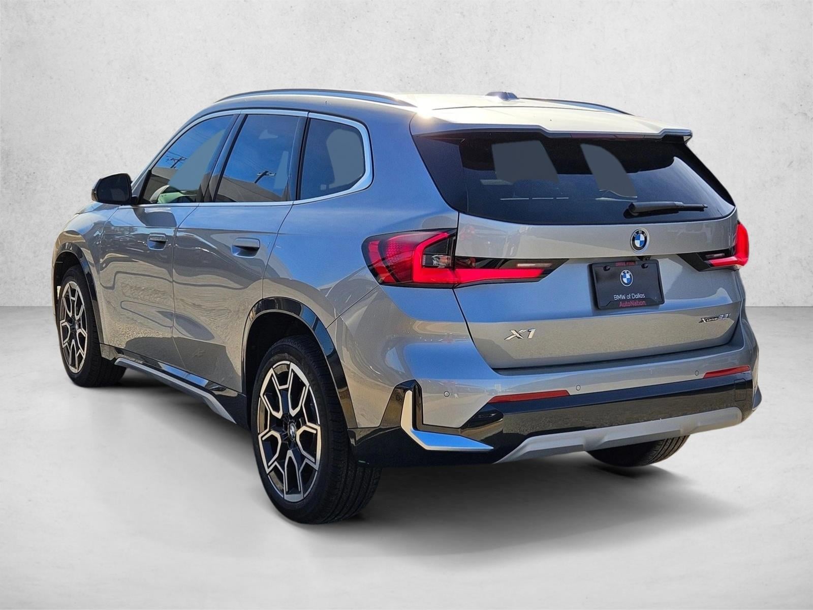 2026 BMW X1 28i - Photo 9