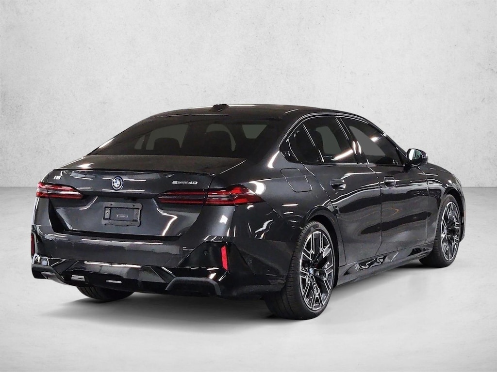 New 2026 BMW i5 eDrive40 Sedan
