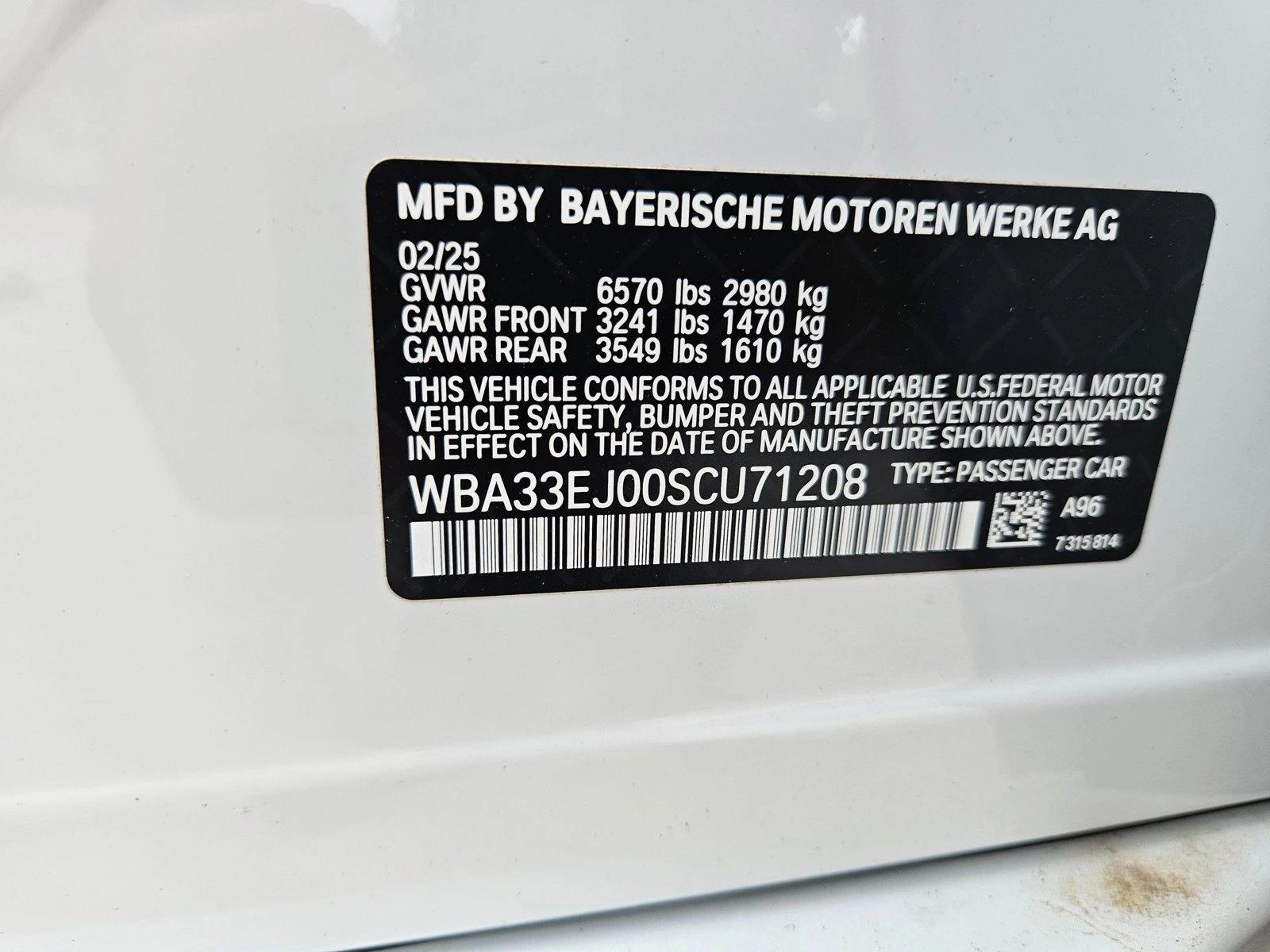 2025 BMW 7 Series 760i - Photo 17