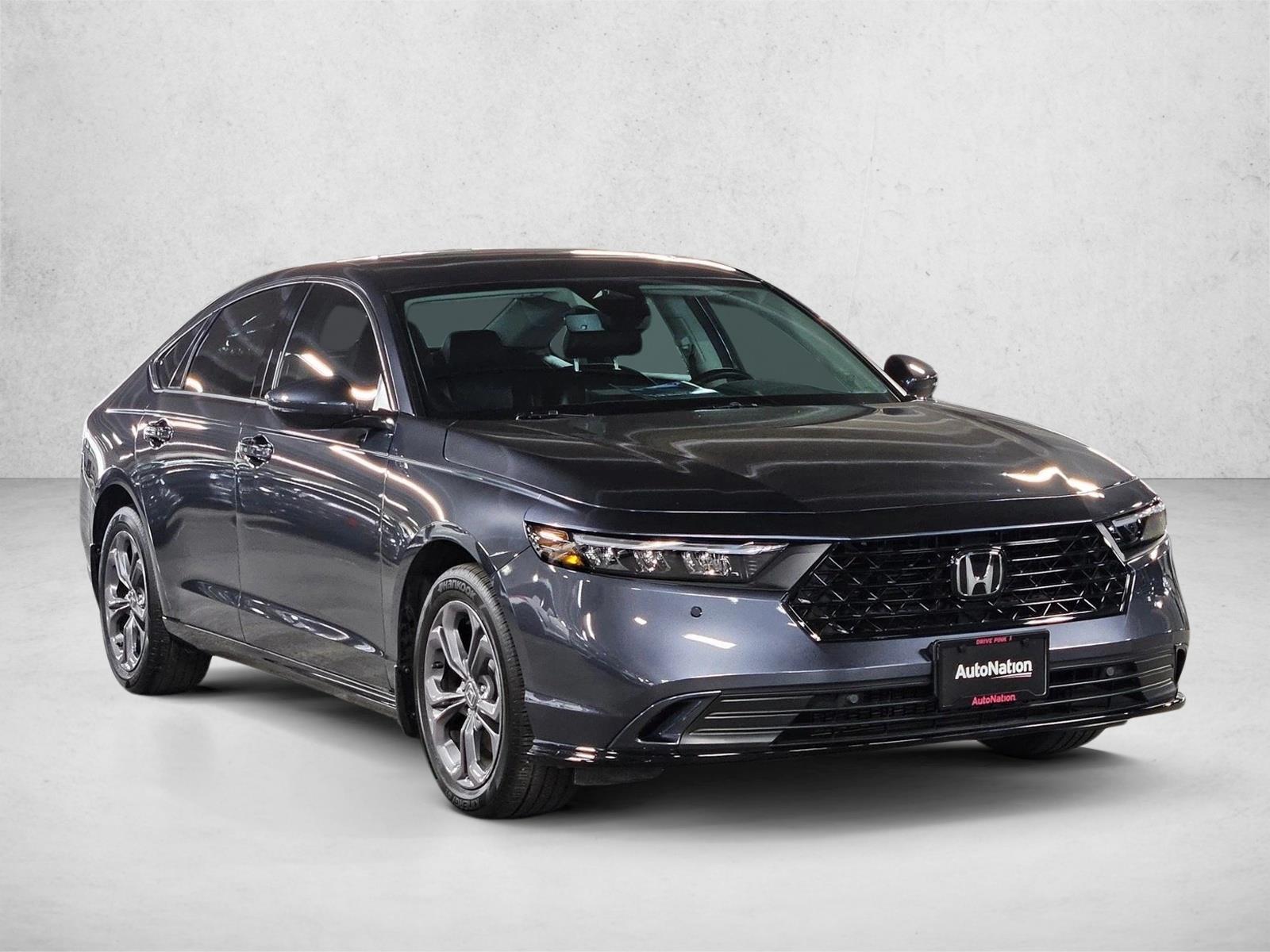 2024 Honda Accord Hybrid EX-L photo 3