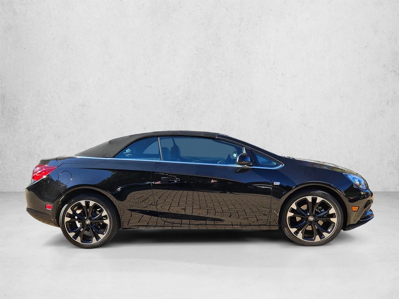 2018 Buick Cascada photo 4