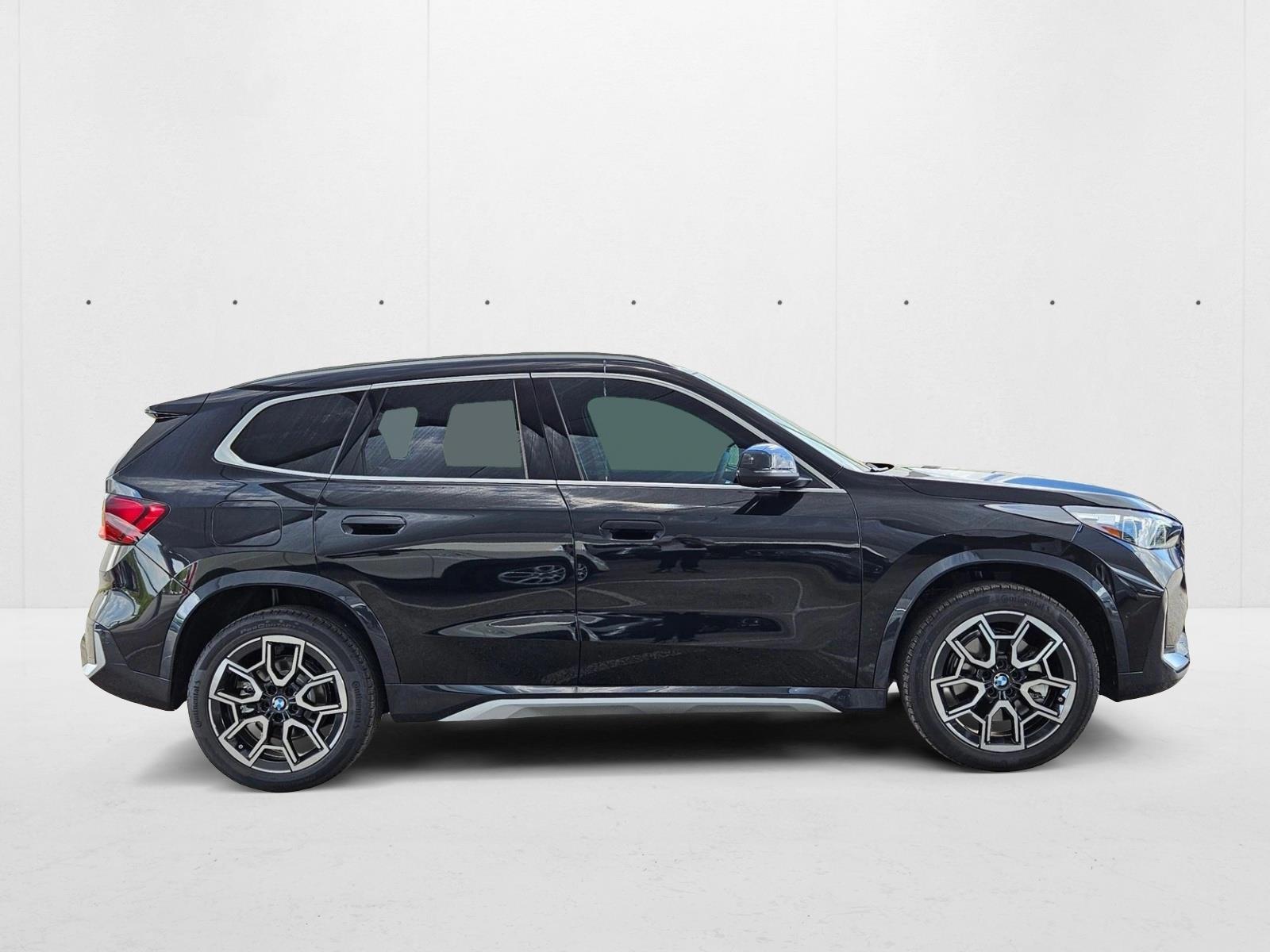 2026 Bmw X1 XDrive28i photo 3