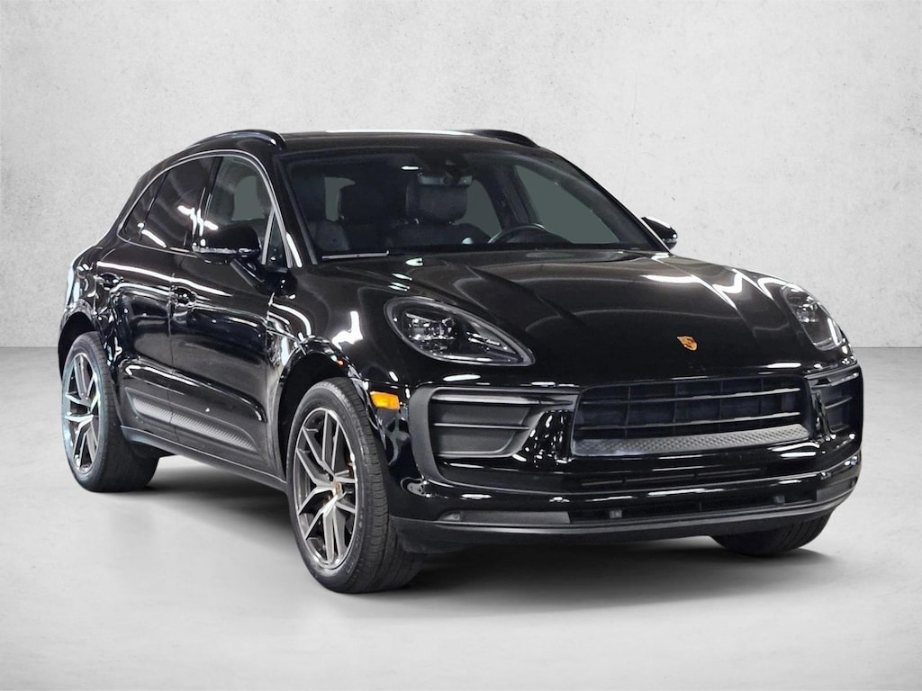 Used 2022 Porsche Macan  SUV