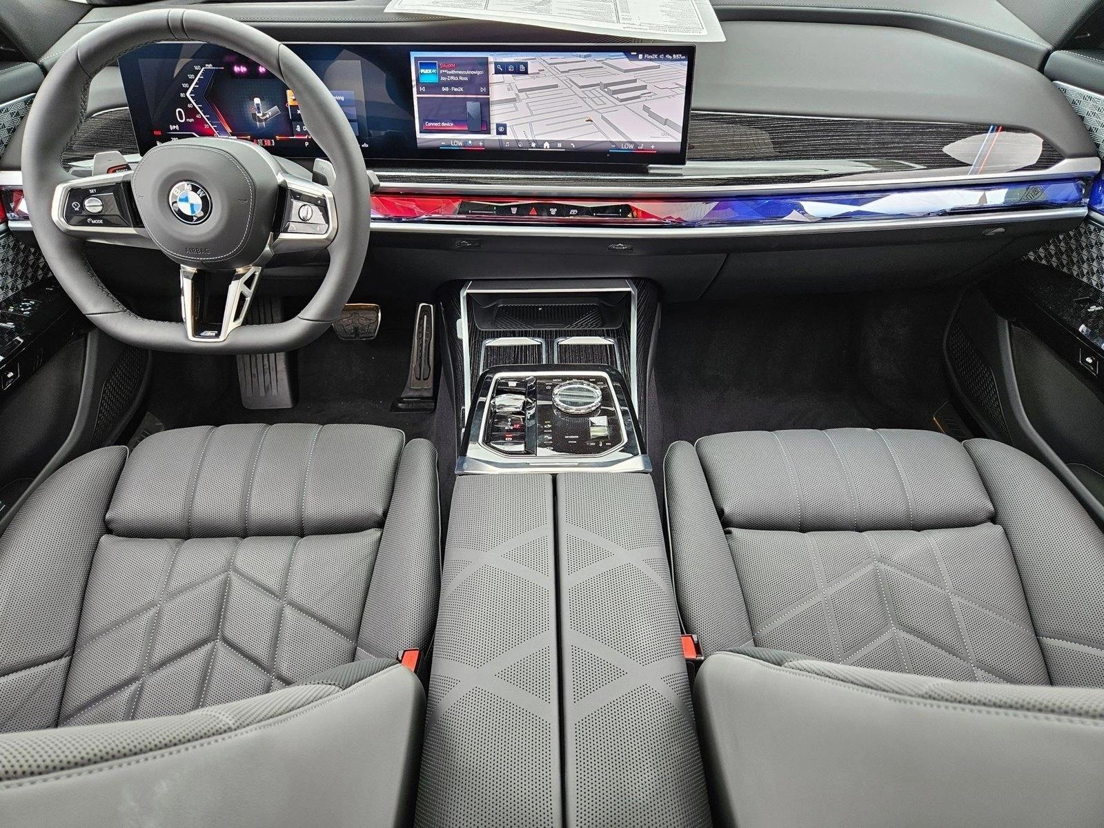2025 BMW 7 Series 760i - Photo 15