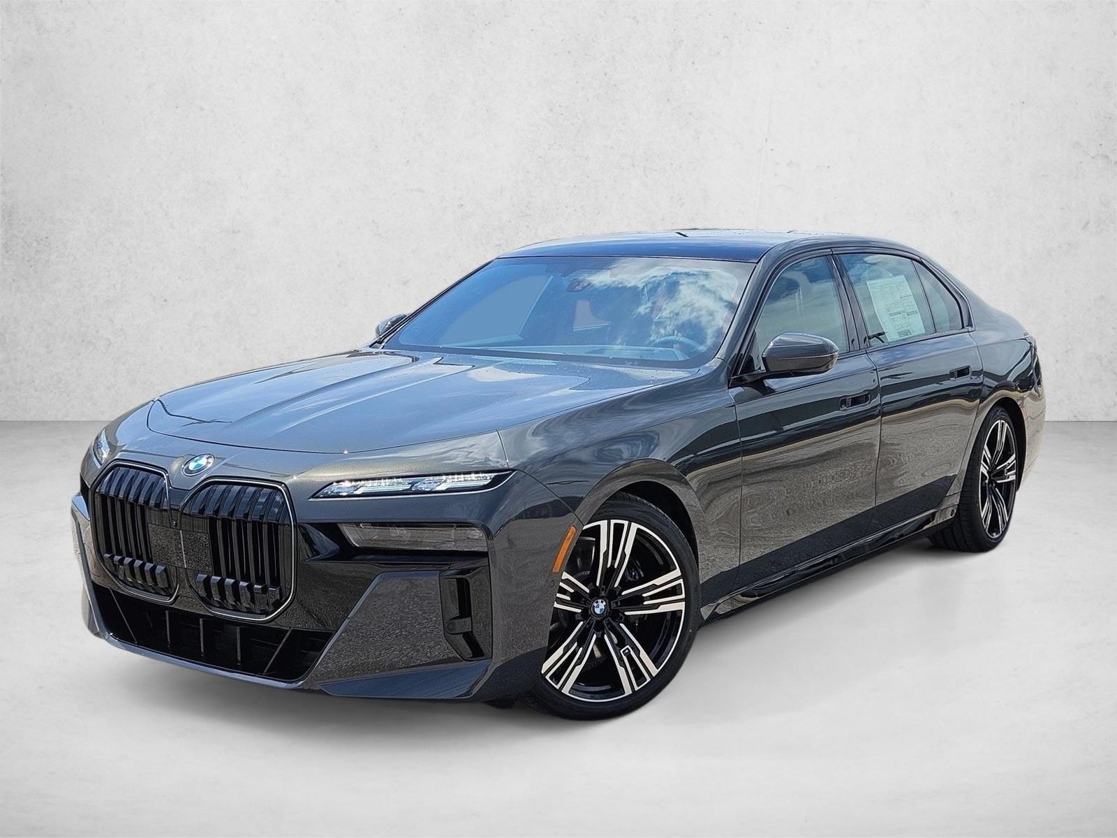 2026 BMW 7 Series 760i xDrive Sedan's photo