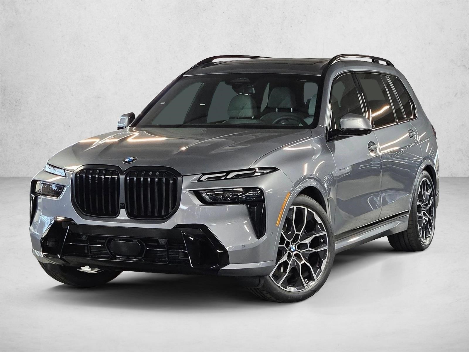 2026 BMW X7 40i's photo
