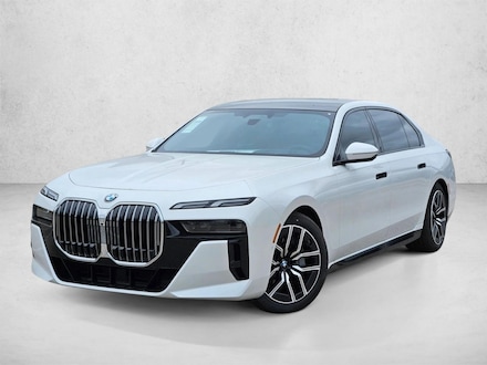 2025 BMW 760i xDrive Sedan