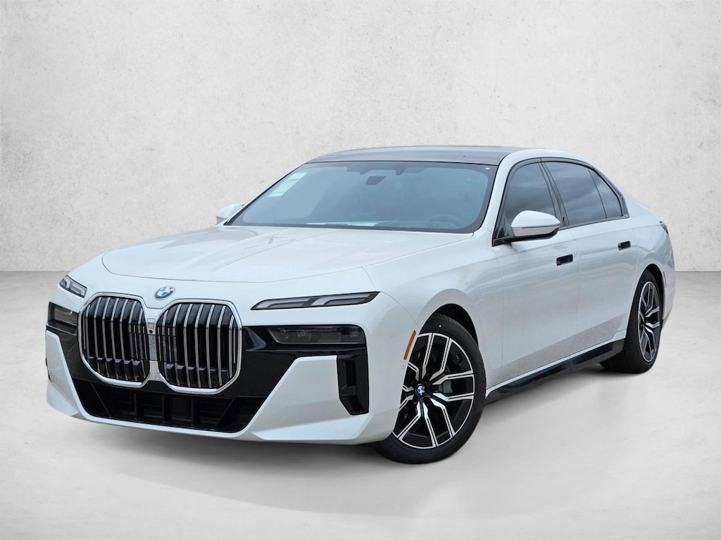 New 2025 BMW 760i xDrive Sedan