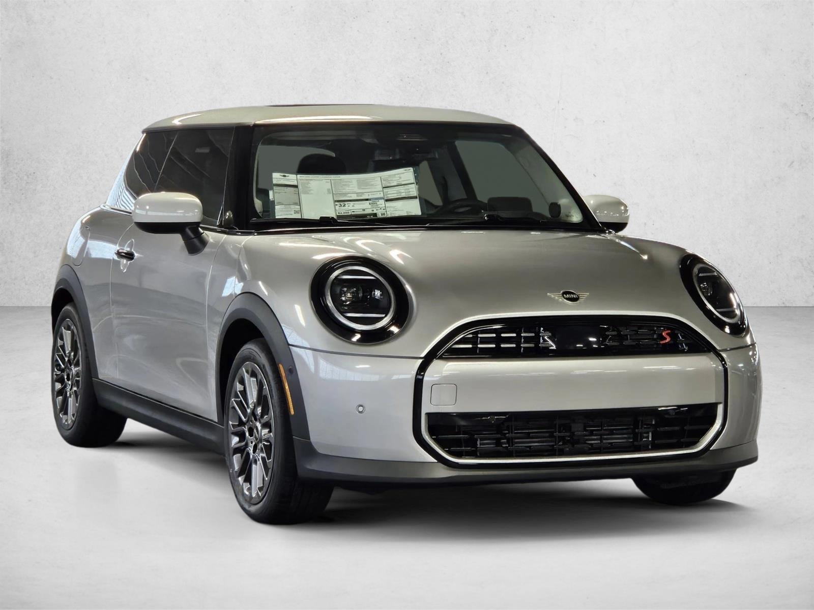 2025 Mini Cooper 2 Door Hardtop S photo 3