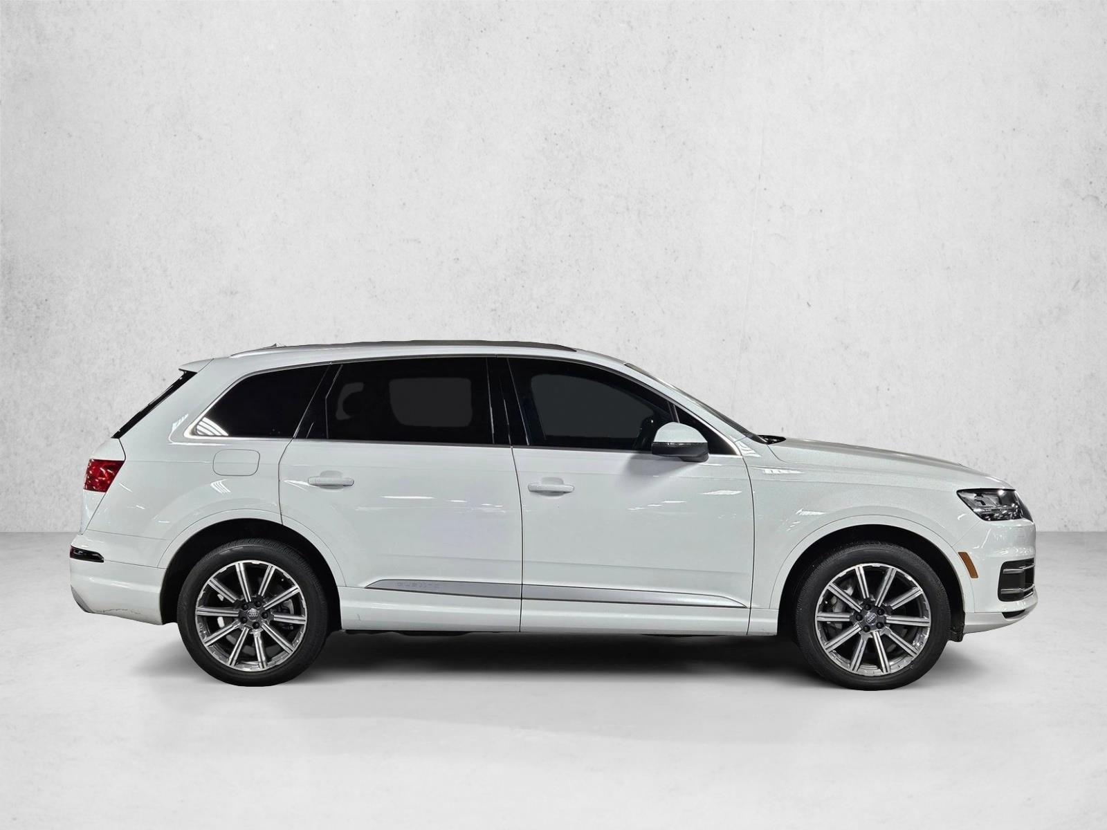 2019 Audi Q7 Premium Plus photo 4