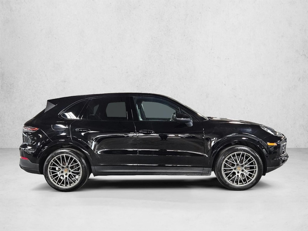 Used 2022 Porsche Cayenne S SUV