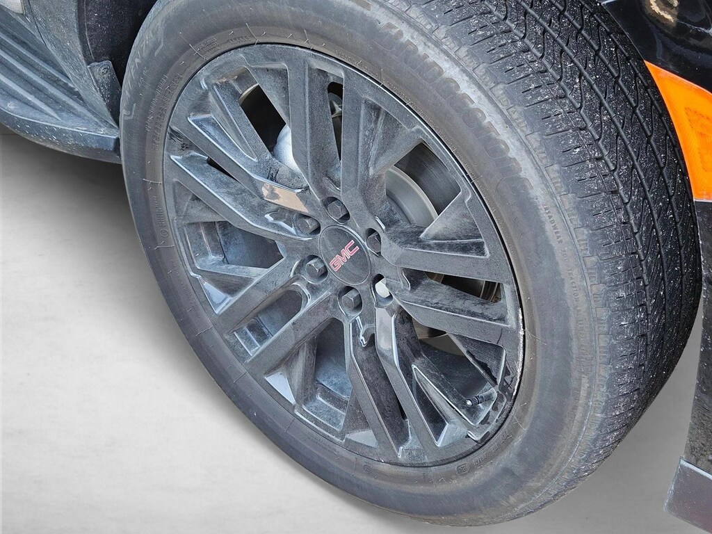 Used 2021 GMC Yukon SLT SUV