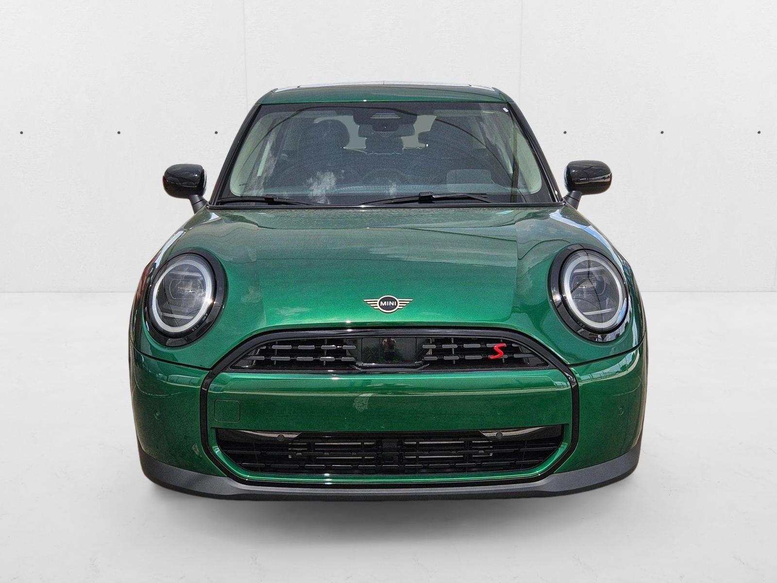 2025 Mini Cooper 4 Door Hardtop S photo 2