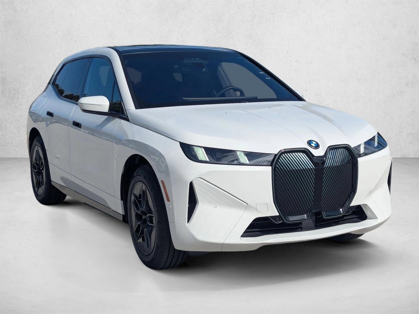 2026 BMW iX 60 - Photo 6