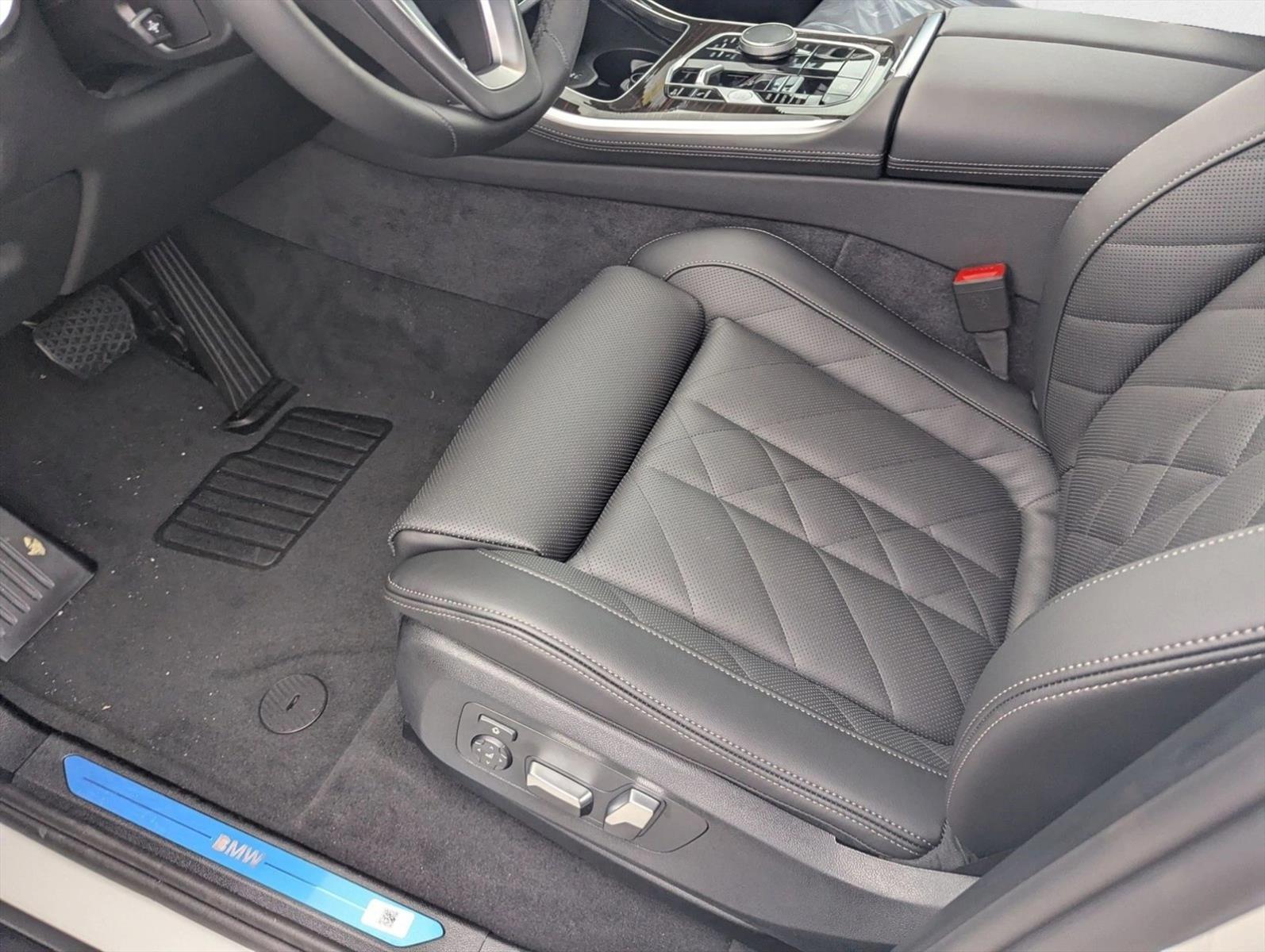 2026 Bmw X5 sDrive40i photo 4