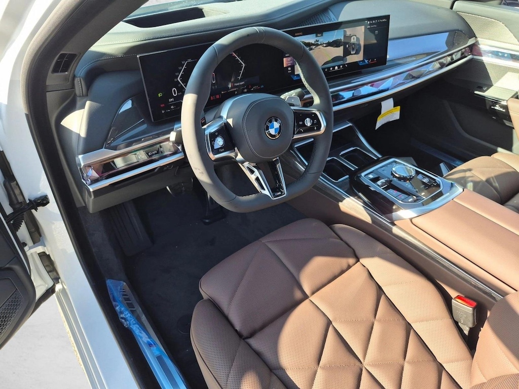 New 2026 BMW 740i xDrive Sedan