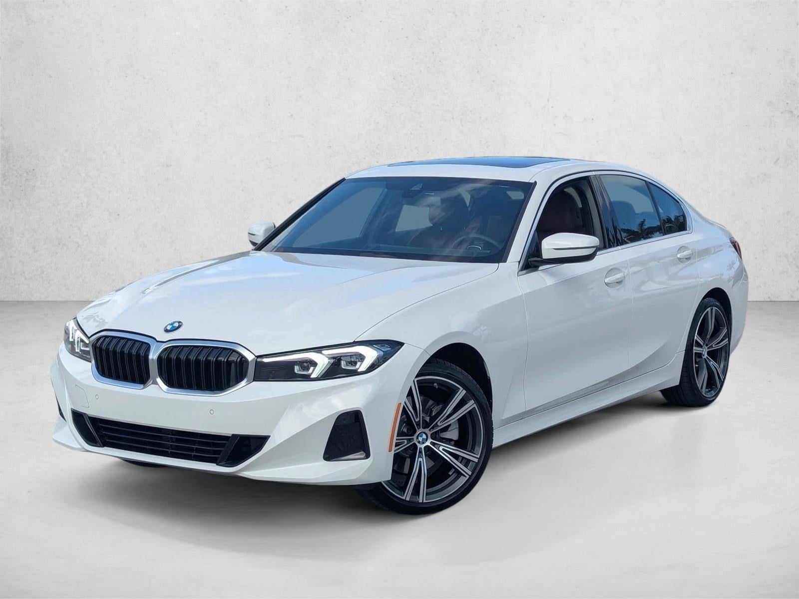 2024 BMW 3 Series 330i Sedan's photo