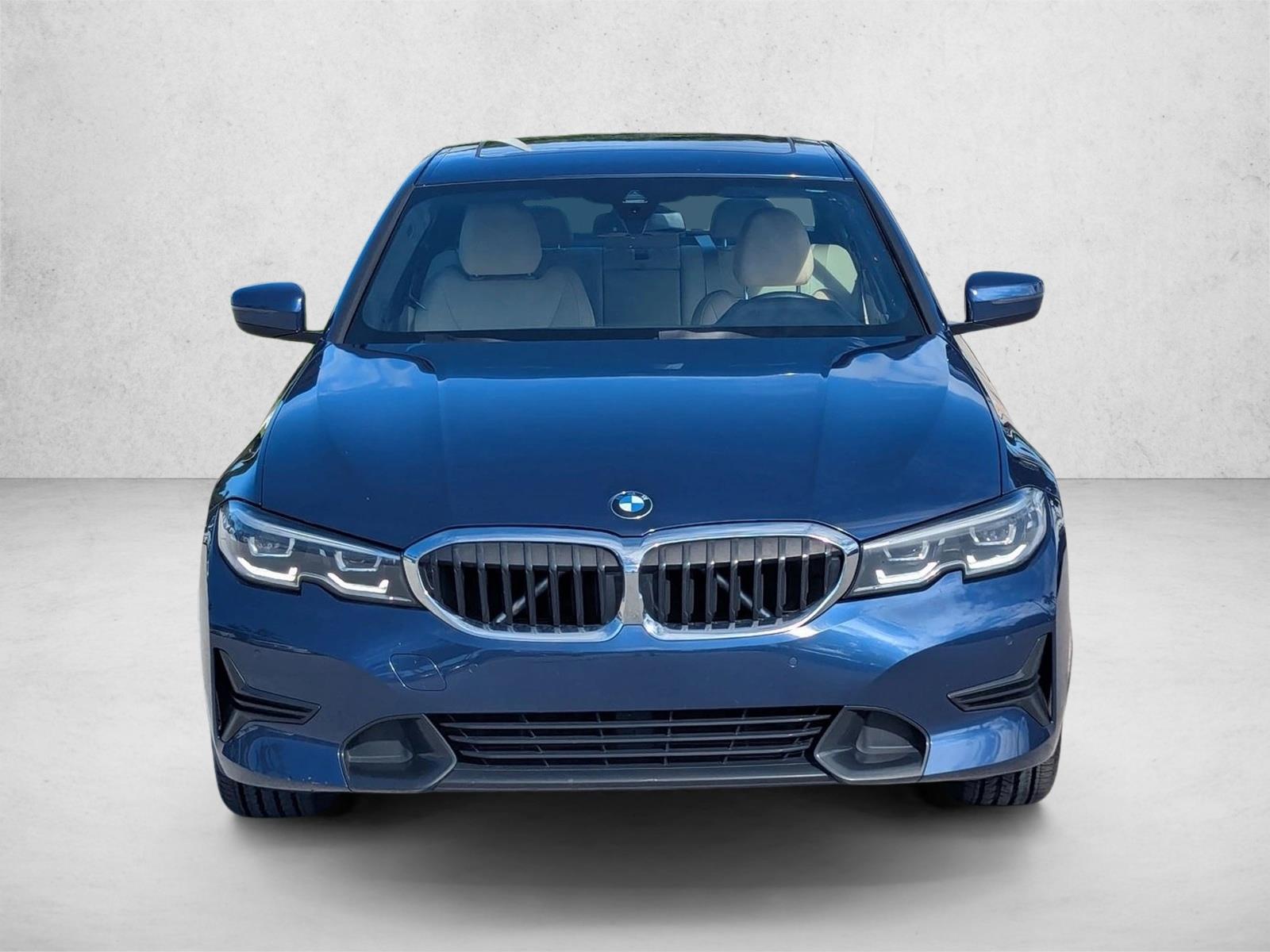 2021 Bmw 330i photo 2