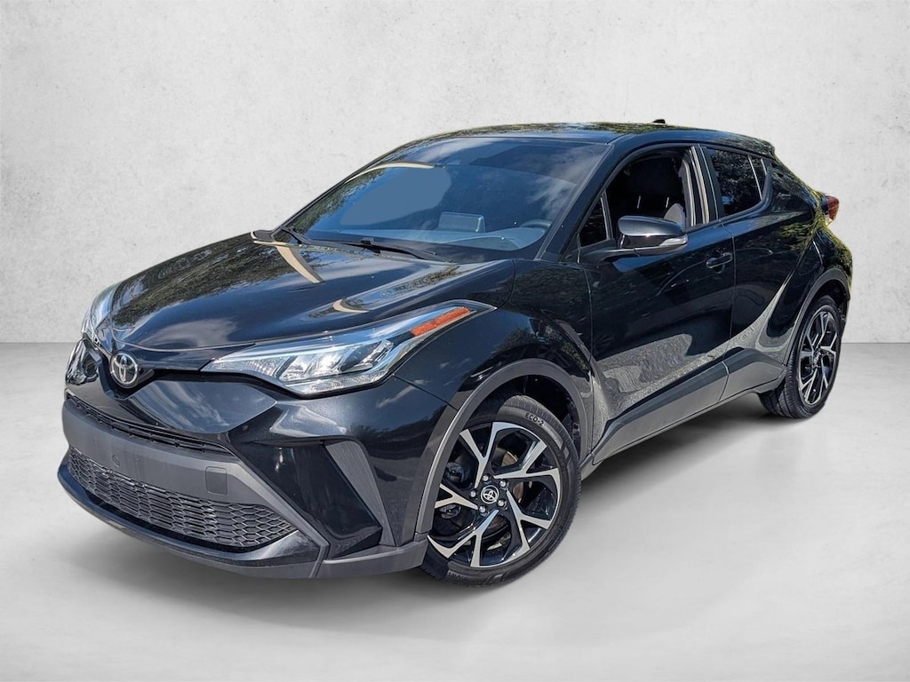 Used 2021 Toyota C-HR XLE SUV