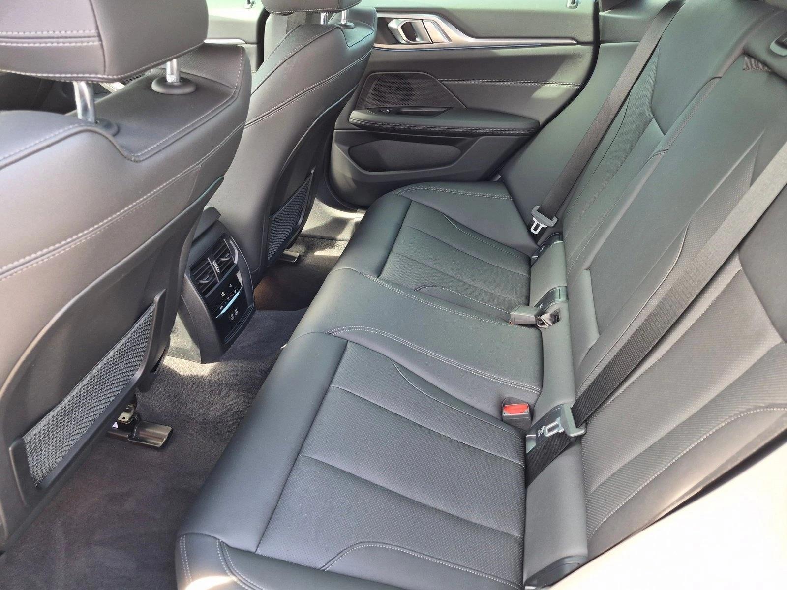 2024 BMW i4 35 - Photo 20