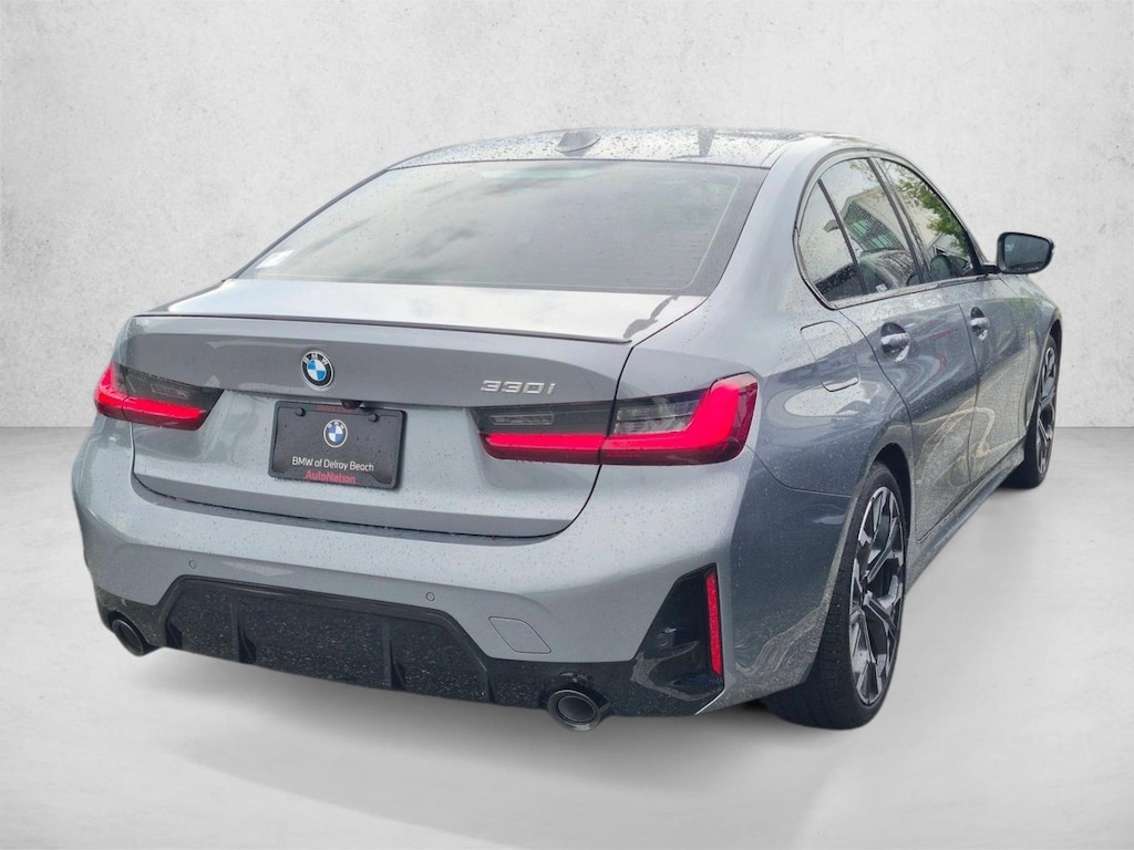 New 2026 BMW 330i Sedan