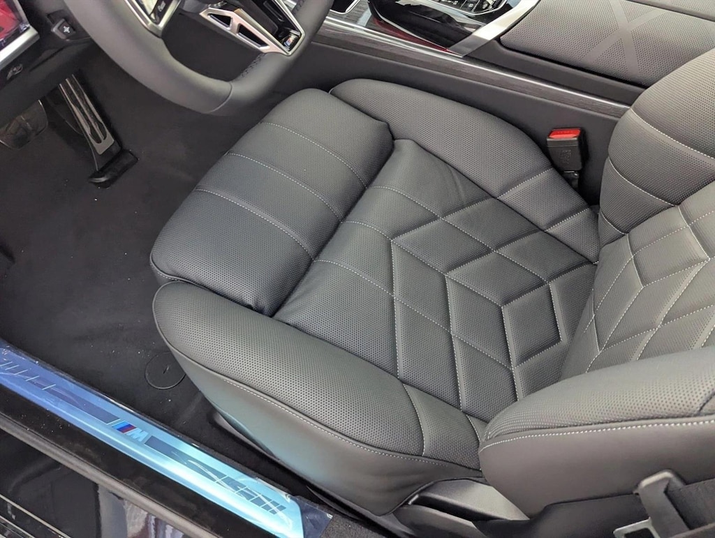 New 2026 BMW 740i Sedan