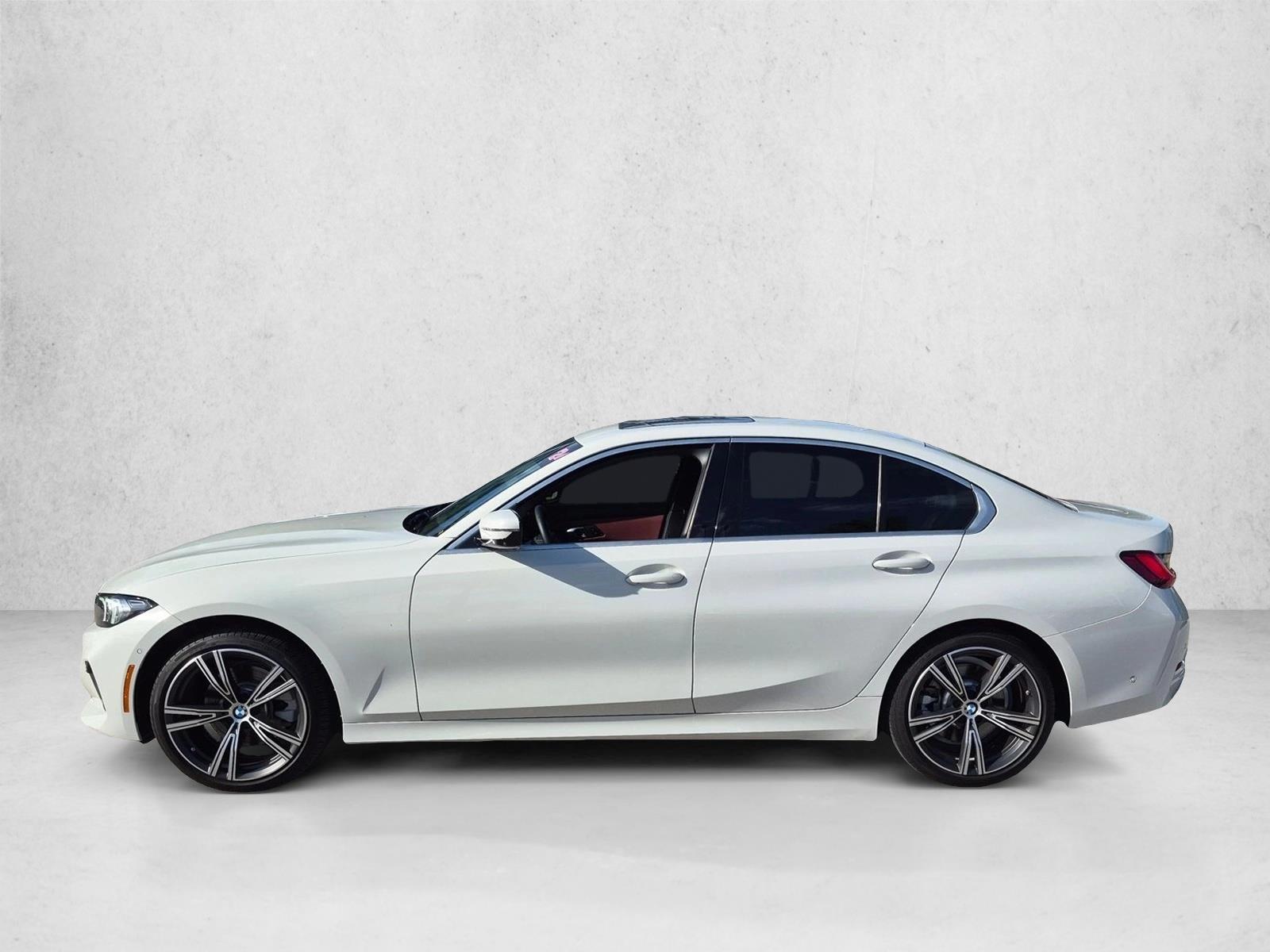 2024 BMW 3 Series 330i - Photo 9