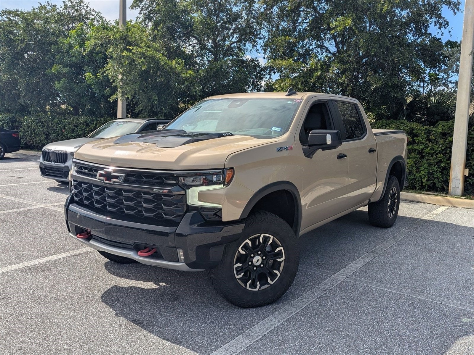 2022 Chevrolet Silverado 1500 ZR2 4X4 Crew Cab Short Box's photo