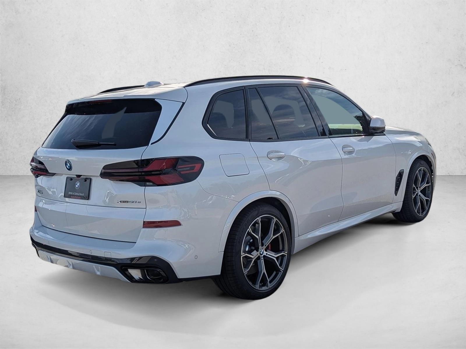 2026 Bmw X5 xDrive50e photo 2